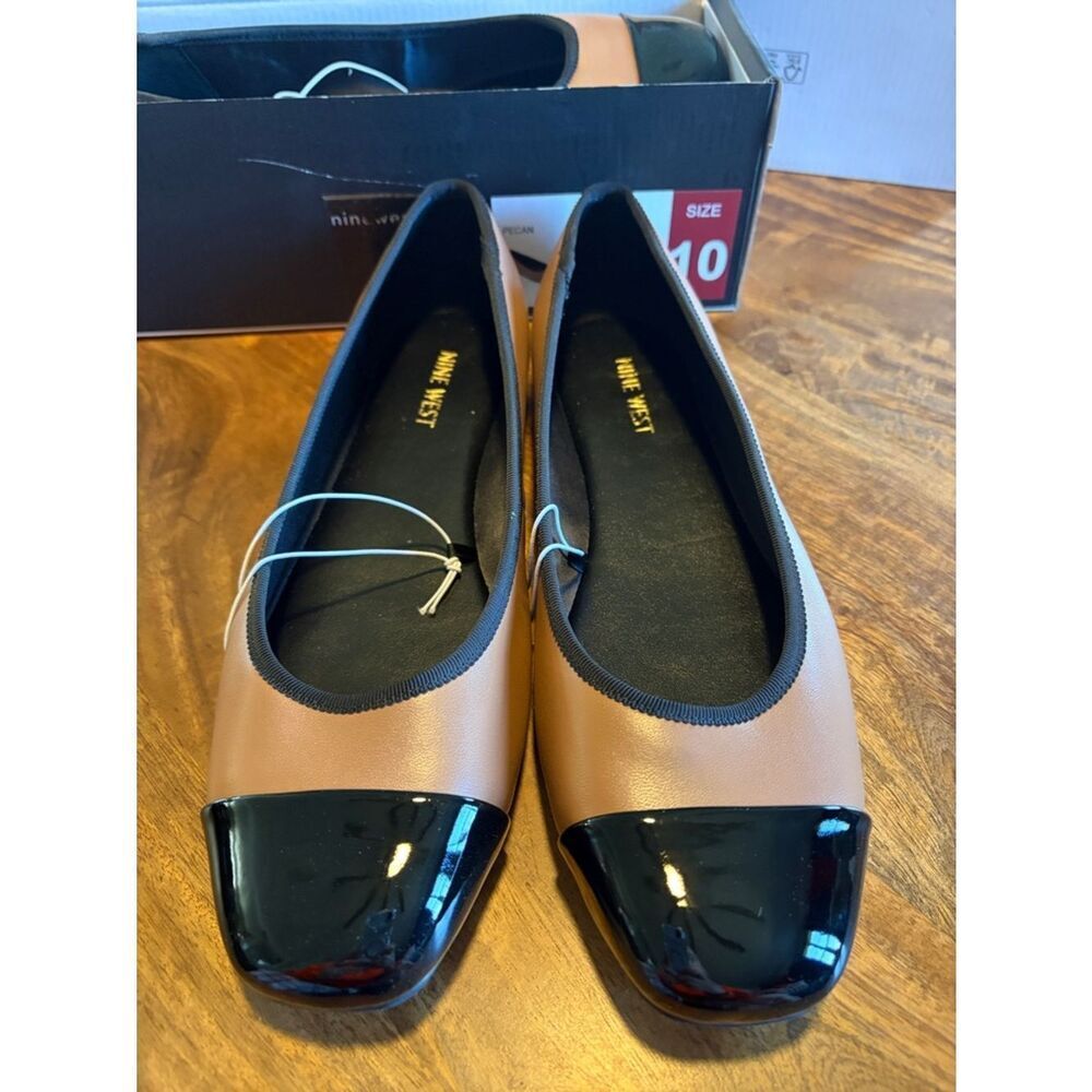 Nine West Pecan w/black ballet flat